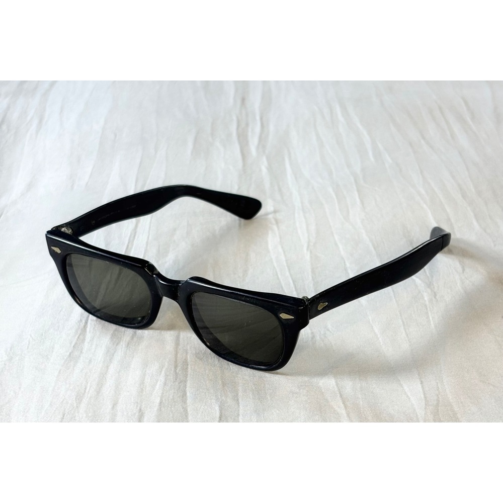Vintage 60s American Optical  Black Wayfarer Sunglasses 5 3/4   * read desc